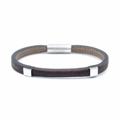 Bracelet en cuir artisanal Gavial avec un design classique et original. Made in France, haut de gamme. Couleur marron chocolat. Fabriqué en France.