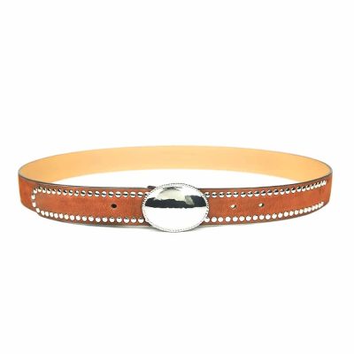 Ceinture vintage cloutée en cuir artisanal pour femme Gorfou avec boucle arrondie pleine. Made in France, haut de gamme. Couleur marron fauve et argent. Fabriquée en France.