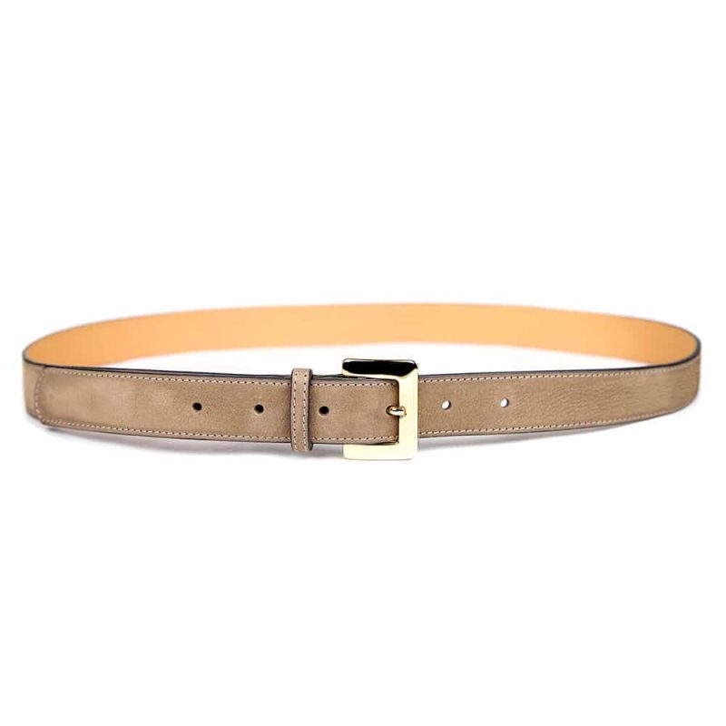 Ceinture en cuir artisanal pour femme Mésange. Made in France, haut de gamme. Couleur beige/marron dauphine et boucle dorée. Fabriquée en France.