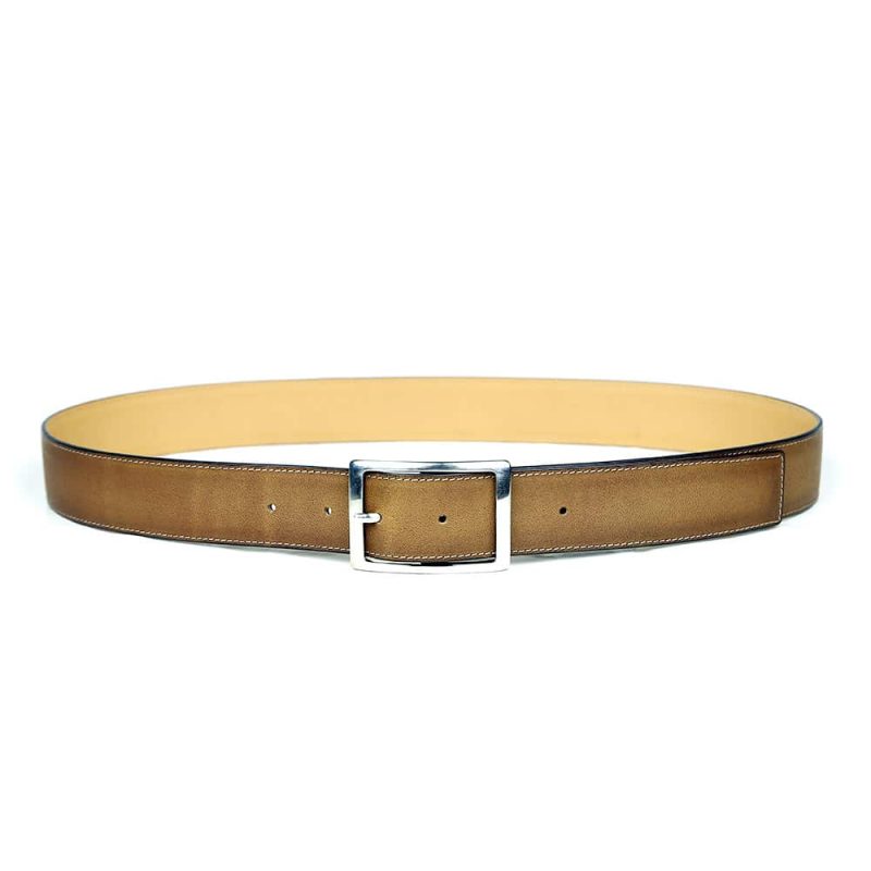 Ceinture pour homme en cuir artisanal Milan. Made in France, haut-de-gamme. Couleur marron/beige dit havane avec boucle chromée. Fabriquée en France.