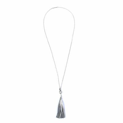 Collier en métal argenté et en cuir artisanal pour femme Fauvette. Made in France, haut de gamme. Couleur argent. Fabriquée en France.	