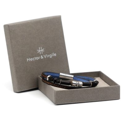 Bracelet en cuir artisanal, perles et argent pour homme Bonobo avec un design à la fois classique et original. Made in France, haut de gamme. Couleur marron moka. Fabriqué en France.