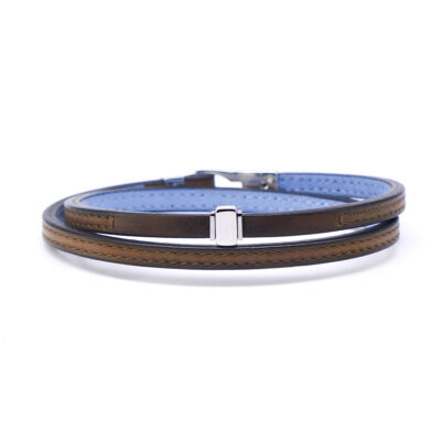 Bracelet en cuir artisanal Koati avec un design classique et original. Couleur bronze avec fermoir argent Fabriqué en France.